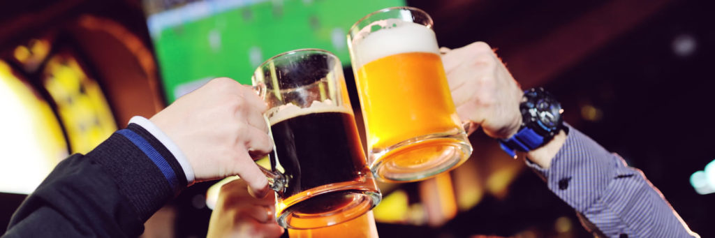 Fußball Trinkspiel: Sport + Trinken = Sporttrinken?