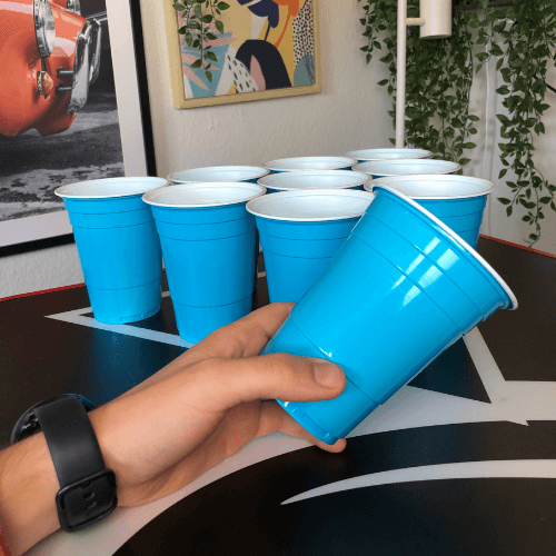 Baby Blue Cups - hellblaue Plastikbecher