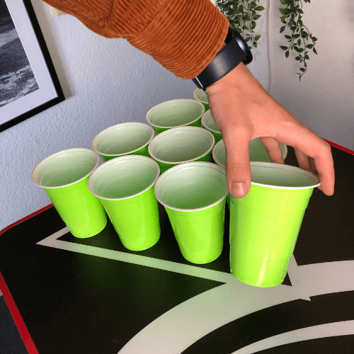 Light Green Cups - hellgrüne Plastikbecher