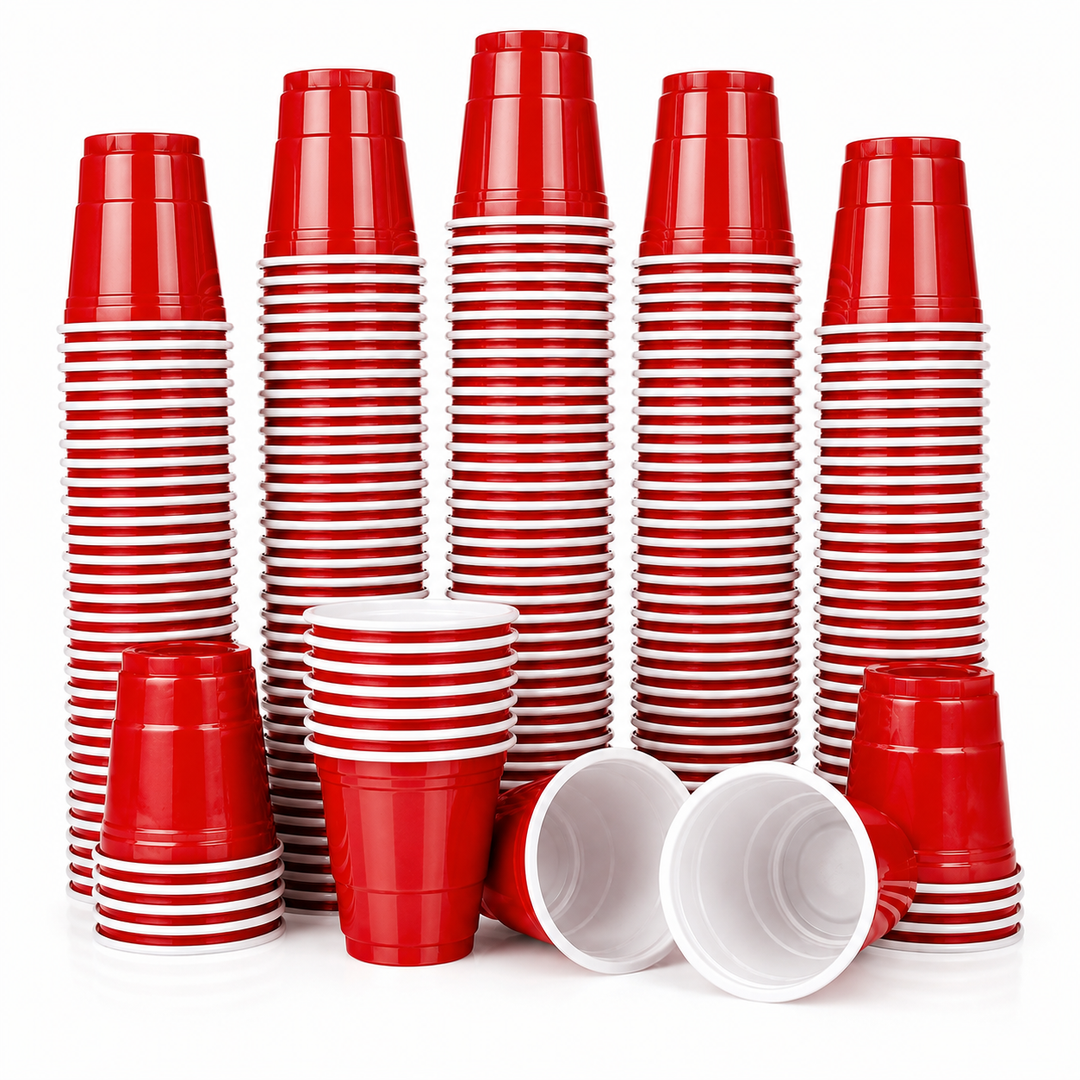 Plastikbecher in vielen Farben